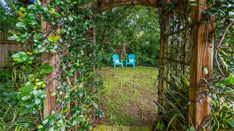 1909 Washington Avenue Eustis FL 32726