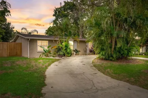 3983 Coleridge Place Sarasota FL 34241