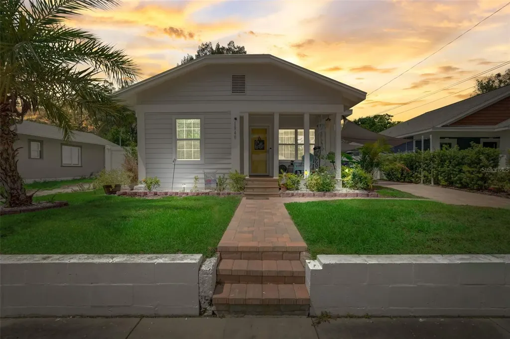 1840 Overbrook Avenue Clearwater FL 33755