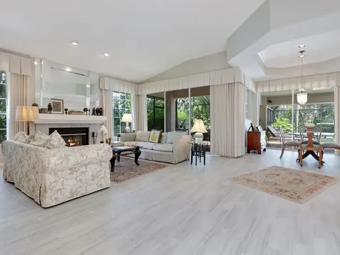 4571 Highland Oaks Circle Sarasota FL 34235