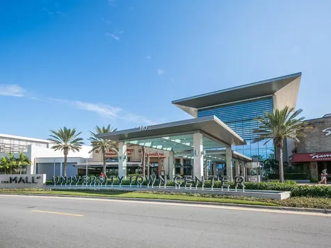 4571 Highland Oaks Circle Sarasota FL 34235