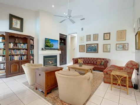 4571 Highland Oaks Circle Sarasota FL 34235