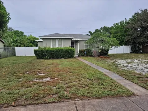 2625 37th Avenue N St Petersburg FL 33713
