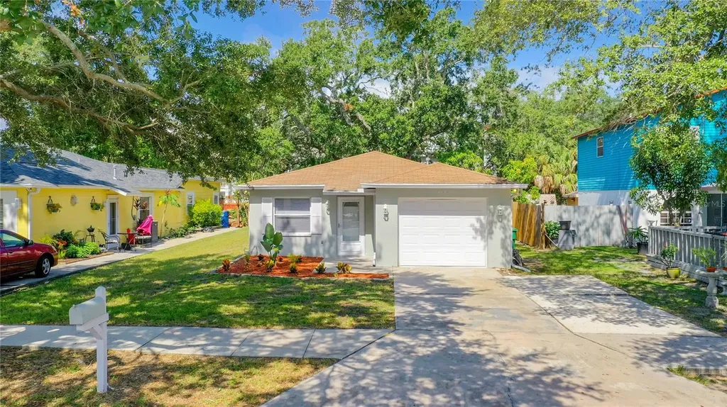 4440 W Pintor Place Tampa FL 33616