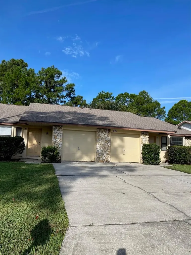 44 Plain View Drive Palm Coast FL 32164