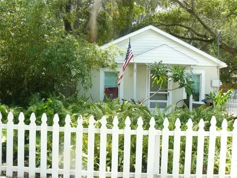 725 New York Street Clearwater FL 33756