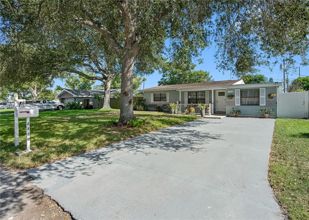 2720 58th Place N St Petersburg FL 33714