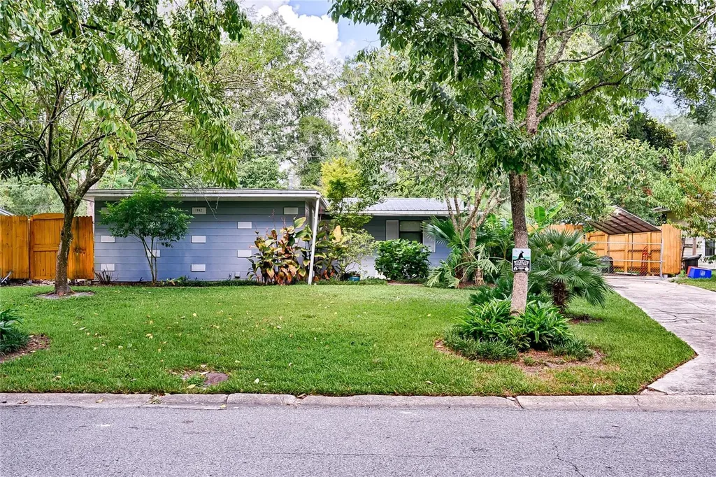 1942 NE 17th Drive Gainesville FL 32609