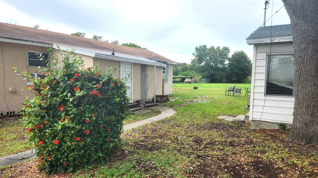 1114,1116,1118,1120&1128 Wyatt Street Largo FL 33756
