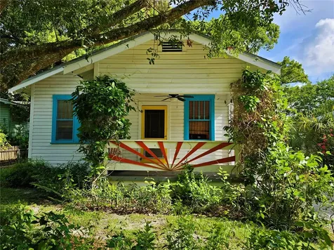 207 W Lambright Street Tampa FL 33604