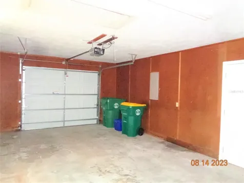 851 Village Lake Drive N Deland FL 32724