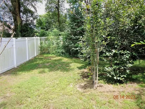 851 Village Lake Drive N Deland FL 32724