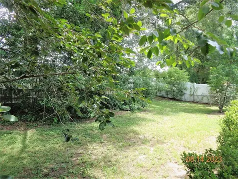 851 Village Lake Drive N Deland FL 32724