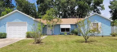 851 Village Lake Drive N Deland FL 32724
