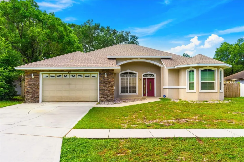 502 Ridgewood Street Altamonte Springs FL 32701