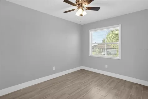 6333 Seabury Way Orlando FL 32818