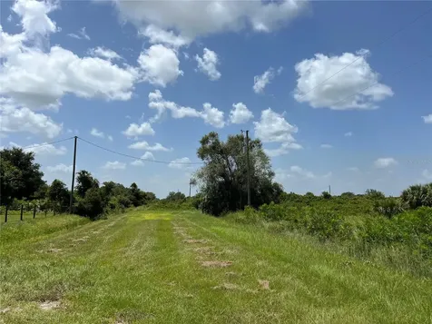 18325 NW 278th Street Okeechobee FL 34972