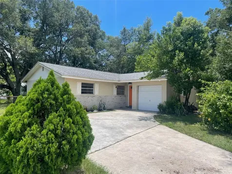 102 Inwood Circle Brandon FL 33510