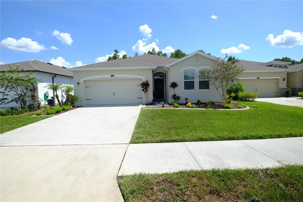 1060 Manzanar Place Wesley Chapel FL 33543