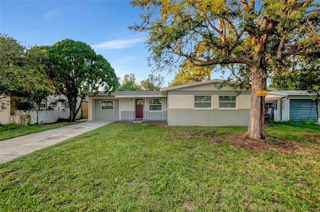 6359 57th Avenue N St Petersburg FL 33709