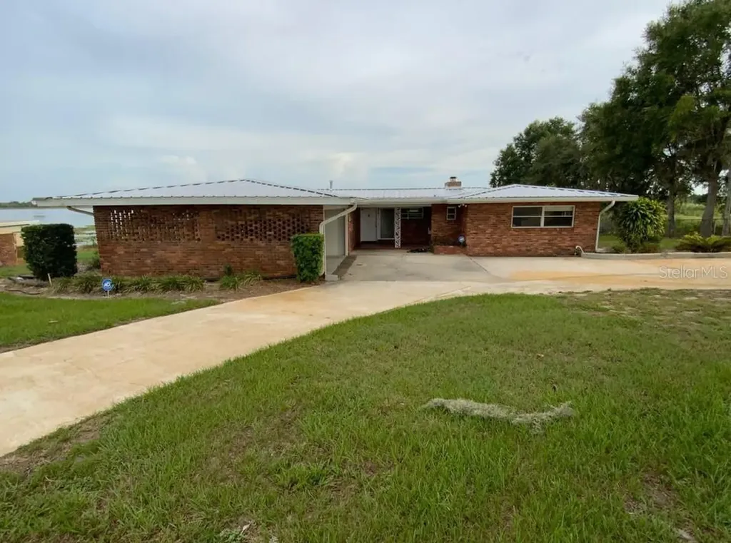 350 Spencer Shores Haines City FL 33844
