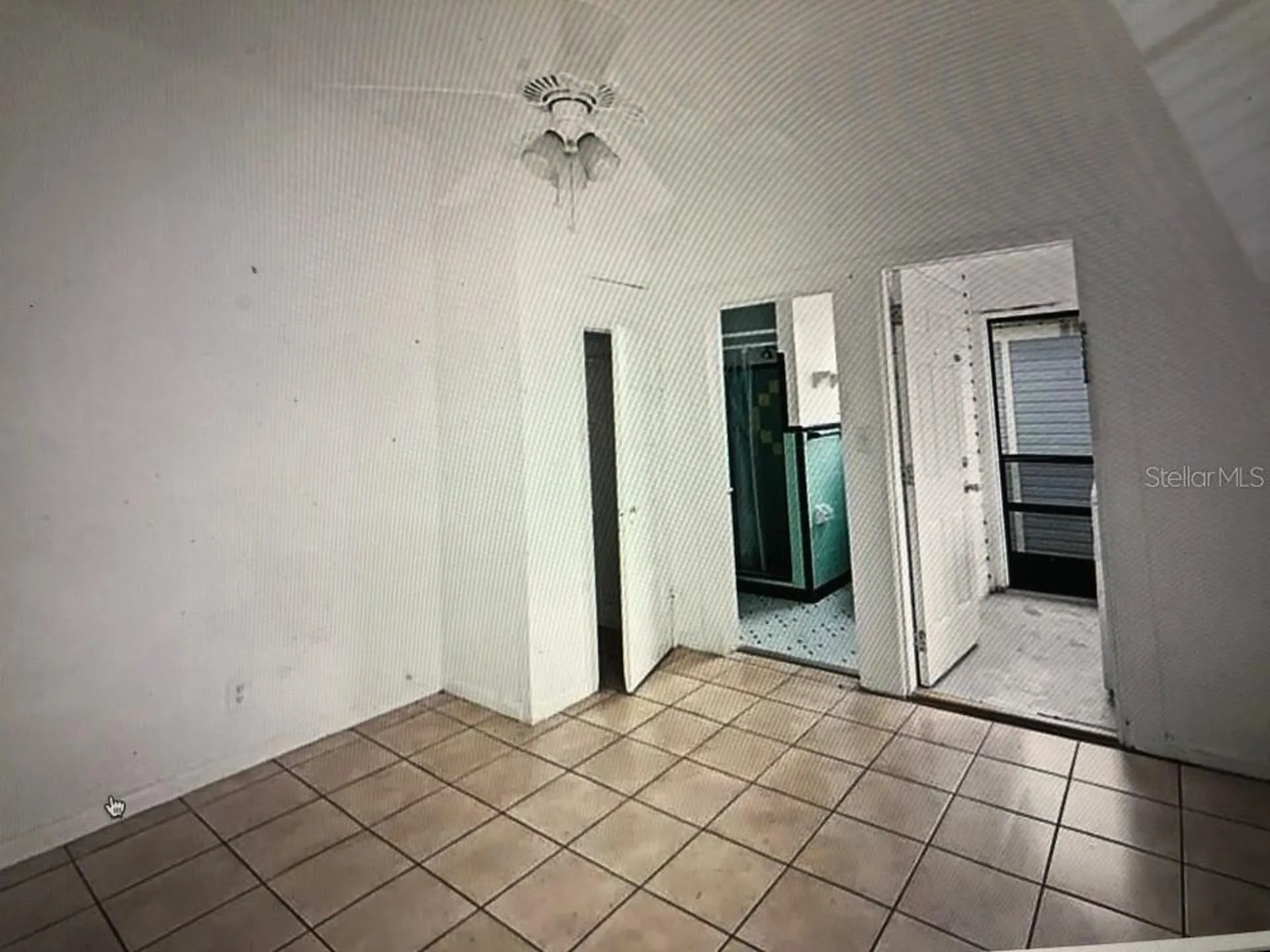 941 Lakeview Road Clearwater FL 33756