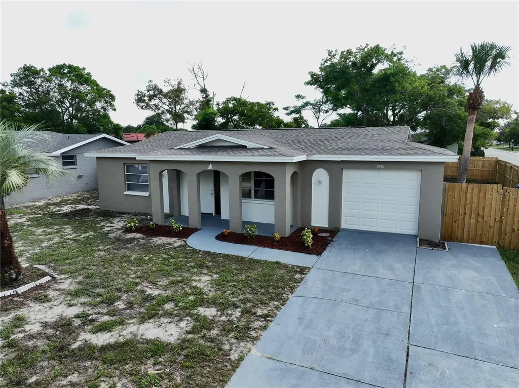 9810 Morehead Lane Port Richey FL 34668