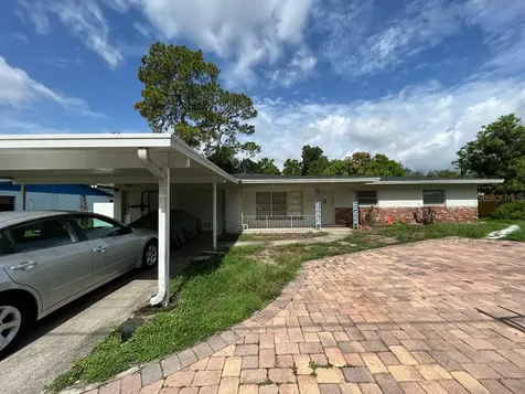 12210 Christian Court Tampa FL 33612