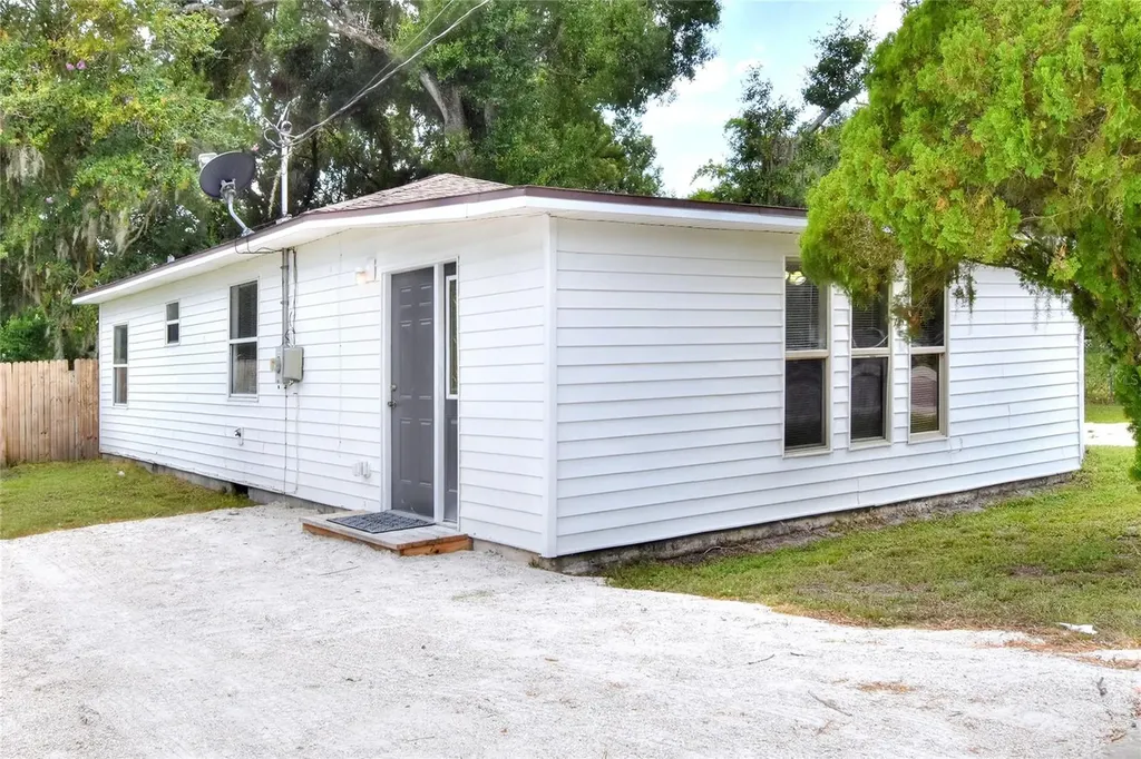 206 Hull Street Lakeland FL 33805