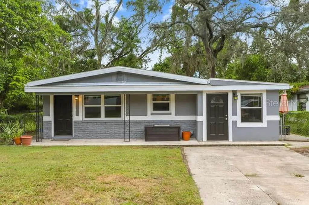 1803 E 99th Avenue Tampa FL 33612