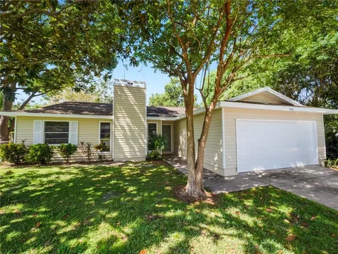 4443 Hardenoak Court Lakeland FL 33813