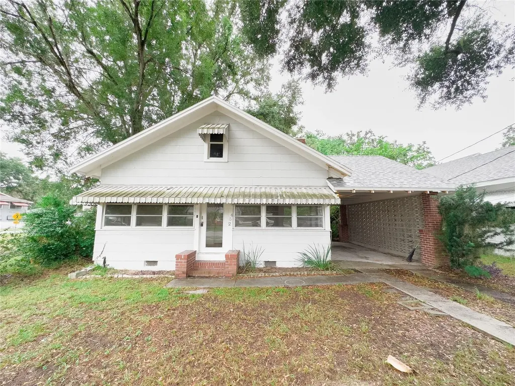 452 Avenue B NE Winter Haven FL 33881
