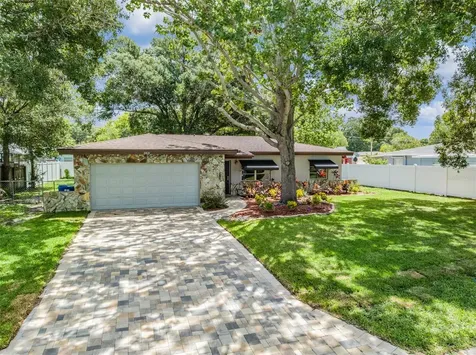 2821 54th Street N St Petersburg FL 33710