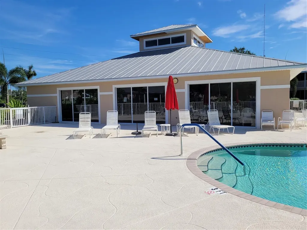 9550 Fiddlers Green Circle Rotonda West FL 33947