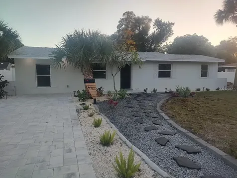 4714 30th Avenue N St Petersburg FL 33713