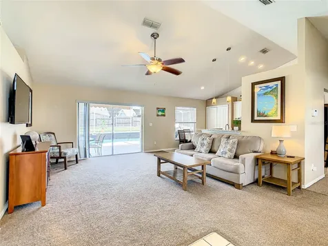 353 Montana Avenue Davenport FL 33897