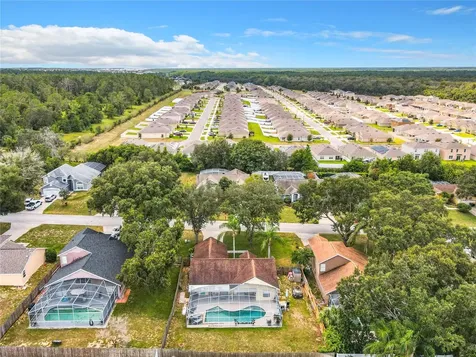 353 Montana Avenue Davenport FL 33897