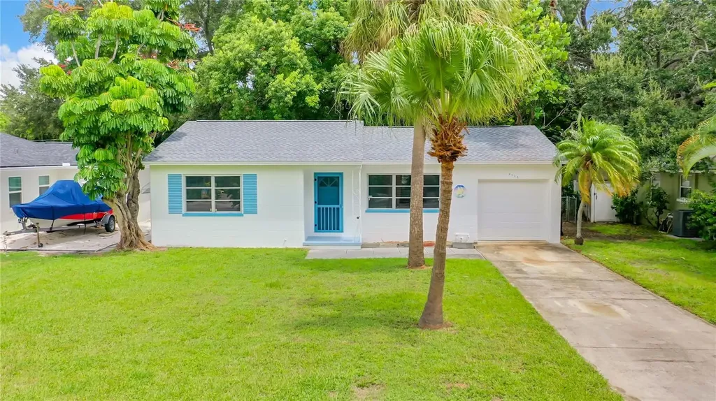 4735 Coronado Way S Gulfport FL 33711