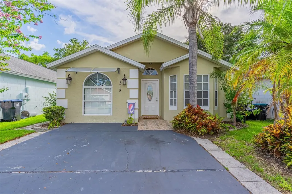 1218 Shoshanna Drive Orlando FL 32825