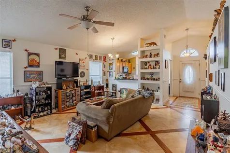 1218 Shoshanna Drive Orlando FL 32825