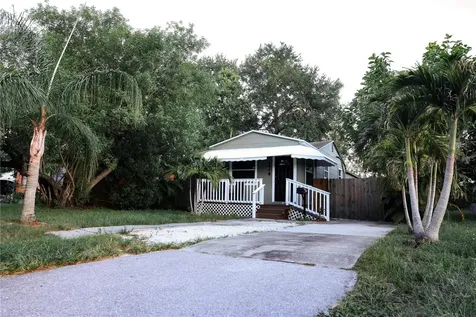 444 88th Avenue N St Petersburg FL 33702