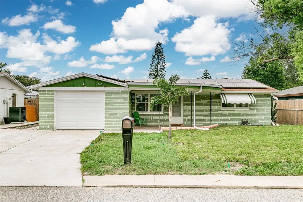 3451 Nixon Road Holiday FL 34691