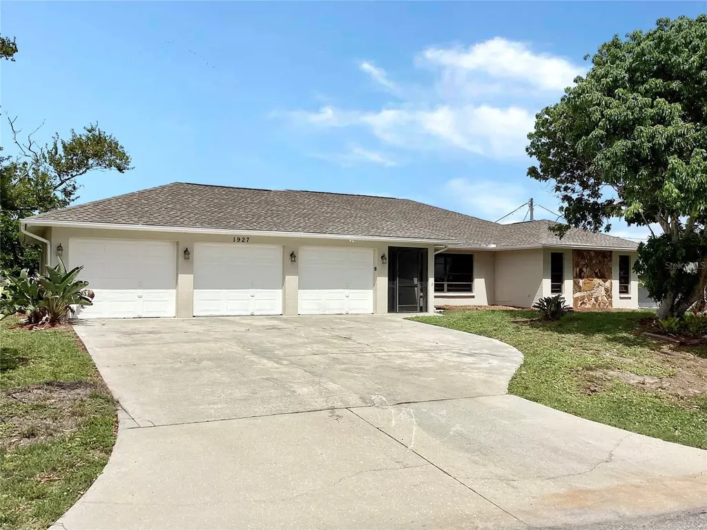 1927 Greenlawn Drive Englewood FL 34223