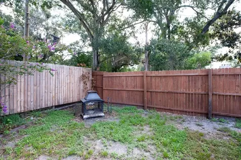 3835 39th Avenue N St Petersburg FL 33714