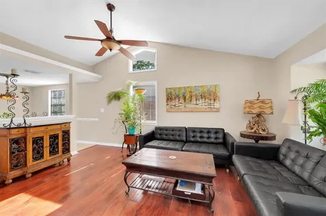 3835 39th Avenue N St Petersburg FL 33714
