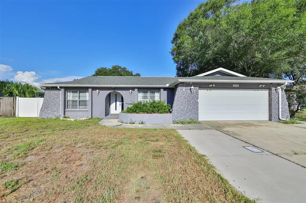 610 Limetree Drive Oldsmar FL 34677