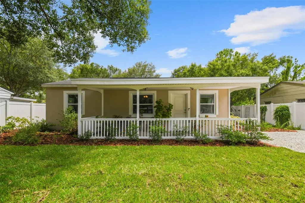 4714 W Bay View Avenue Tampa FL 33611