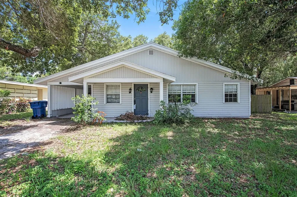 16 Belle Meade Circle Largo FL 33770