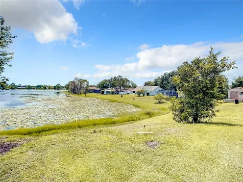 2471 Candlewick Street Deltona FL 32738