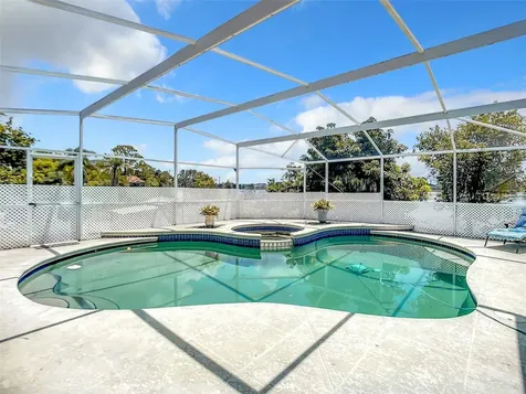 2471 Candlewick Street Deltona FL 32738